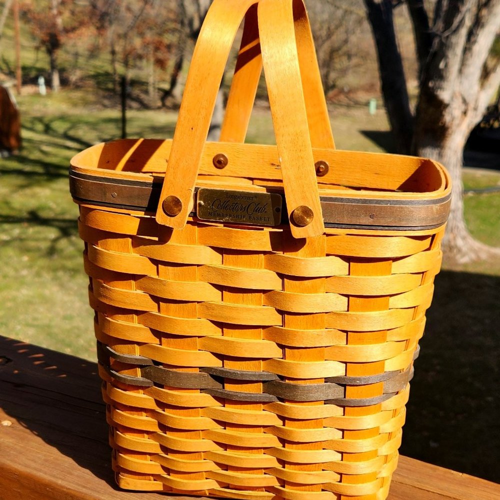 2000 Longaberger Collectors Club Membership Basket